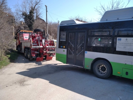 Денонощна Пътна помощ(репатриране) на всички видове камиони и автобуси. Бързо отзоваване и коректност. Възможност за действие във всяка точка на страната и чужбина. 