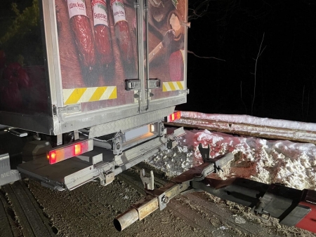 Денонощна Пътна помощ(репатриране) на всички видове камиони и автобуси. Бързо отзоваване и коректност. Възможност за действие във всяка точка на страната и чужбина. 