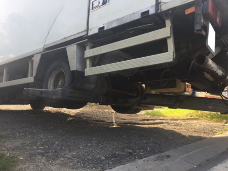 Денонощна Пътна помощ(репатриране) на всички видове камиони и автобуси. Бързо отзоваване и коректност. Възможност за действие във всяка точка на страната и чужбина. 