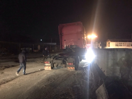 Денонощна Пътна помощ(репатриране) на всички видове камиони и автобуси. Бързо отзоваване и коректност. Възможност за действие във всяка точка на страната и чужбина. 
