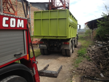 Денонощна Пътна помощ(репатриране) на всички видове камиони и автобуси. Бързо отзоваване и коректност. Възможност за действие във всяка точка на страната и чужбина. 