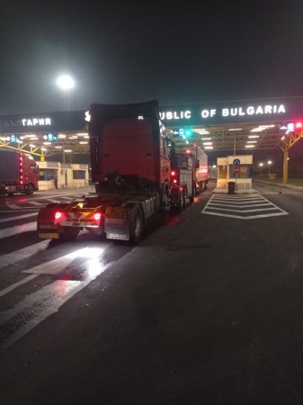 Денонощна Пътна помощ(репатриране) на всички видове камиони и автобуси. Бързо отзоваване и коректност. Възможност за действие във всяка точка на страната и чужбина. 