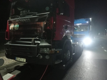 Денонощна Пътна помощ(репатриране) на всички видове камиони и автобуси. Бързо отзоваване и коректност. Възможност за действие във всяка точка на страната и чужбина. 
